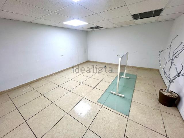 Local, Plasencia