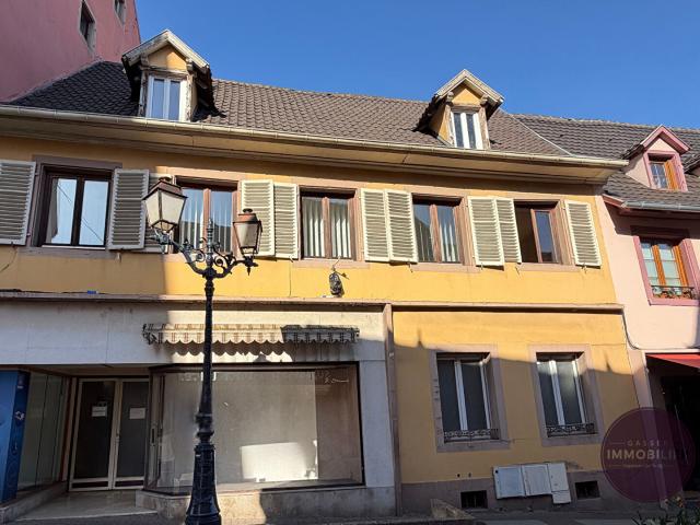 Local professionnel avec vitrine à Saverne