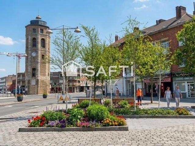 LOCAL PROFESSIONNEL COEUR DUNKERQUE RÉNOVÉ DE 60 M²