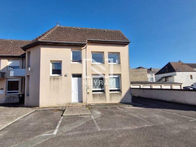 Local Professionnel et son appartement Type 4 indépendant