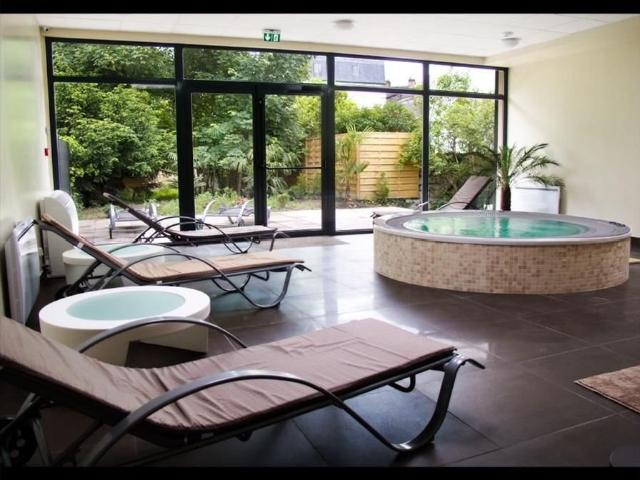 Local professionnel 490m ² 490m² Creil
