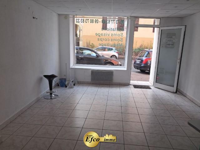 Local professionnel 59 m2 à ALTKIRCH à vendre
