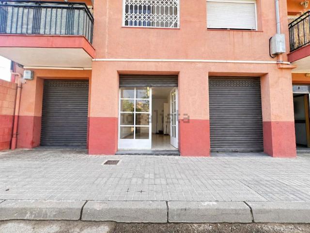 Local, Premià de Dalt