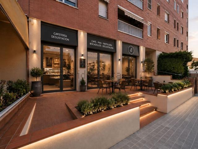 Local, Premiá de Mar