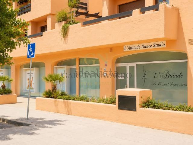 Local, Punta Plata, Estepona