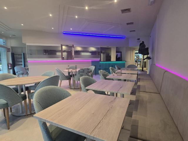 Local, Puerto Banús, Marbella