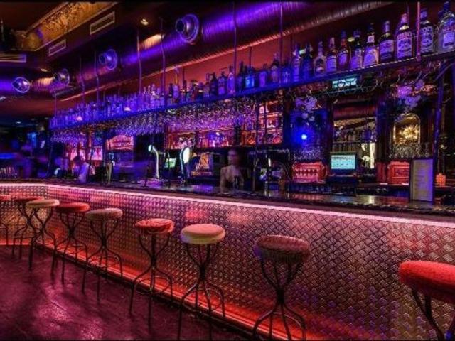 Local, Puerto Banús, Marbella
