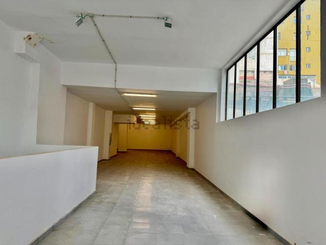 Local, Puerto de la Cruz
