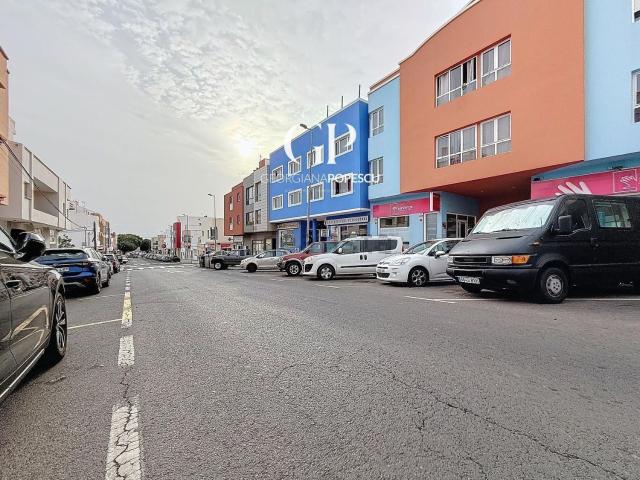 Local, Puerto del Rosario