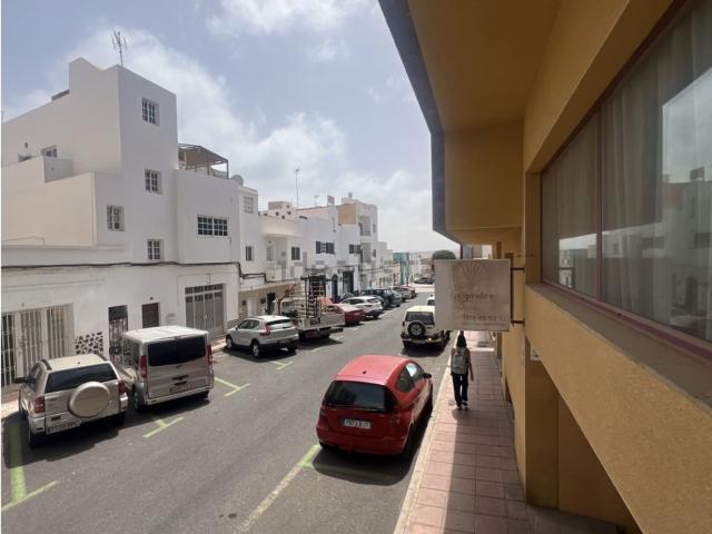 Local, Puerto del Rosario