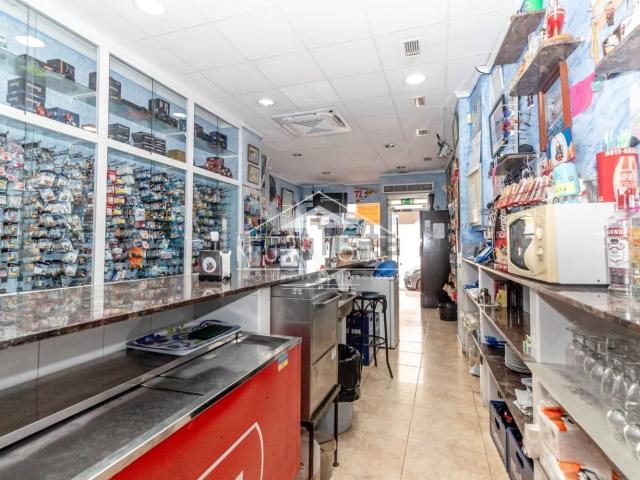 Local, Puerto Deportivo, Torrevieja