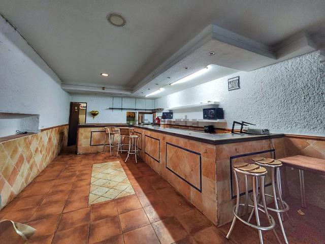 Local, Puertollano