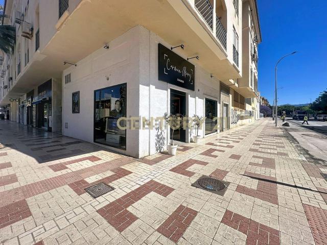 Local, Puerta Blanca Almudena, Málaga