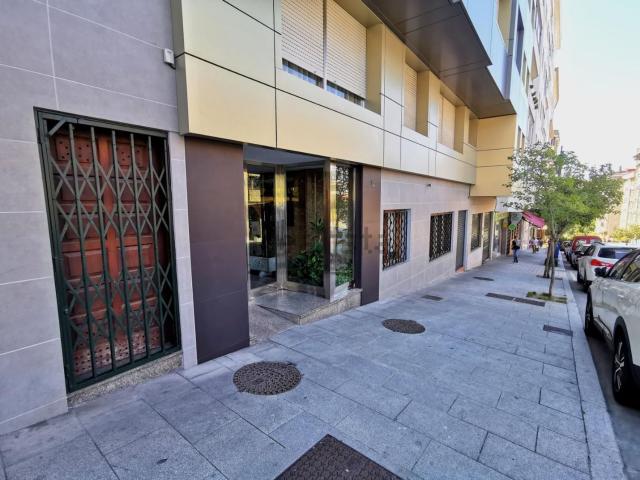 Local, Pz Independencia, Vigo