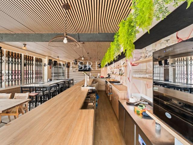 Local reformado con licencia de bar restaurante listo para abrir. Excelente ubicación en La Albufereta