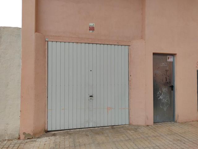LOCAL REFORMADO EN ZONA SUP 2
