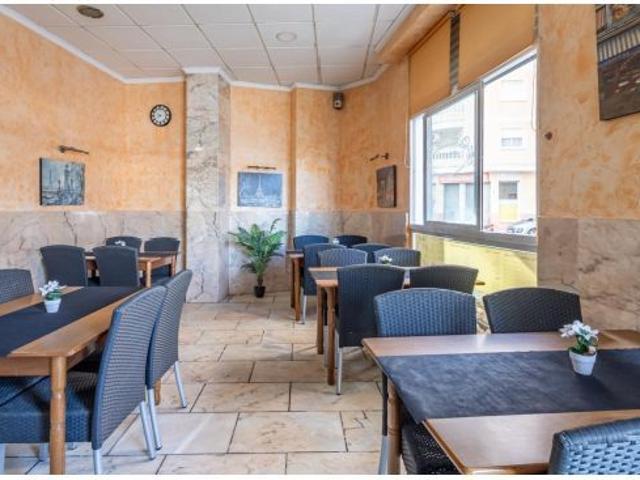 Local restaurante cafeteria