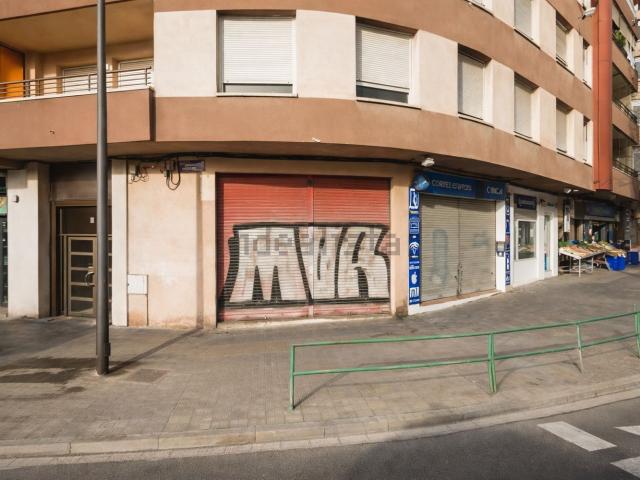 Local, Reus