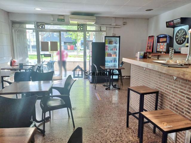 Local, Reus