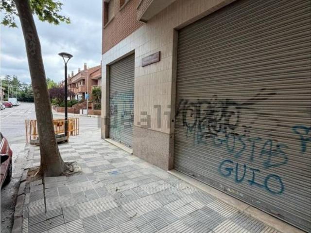 Local, Reus