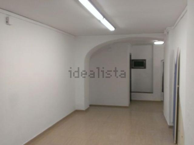 Local, Reus