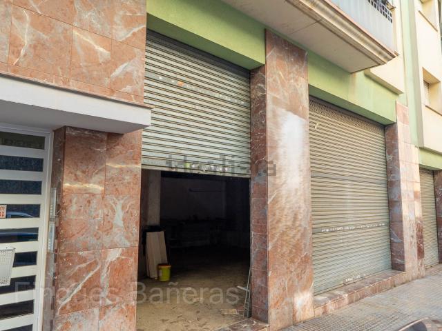 Local, Reus