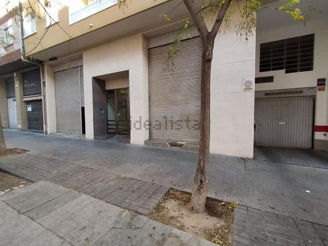 Local, Reus