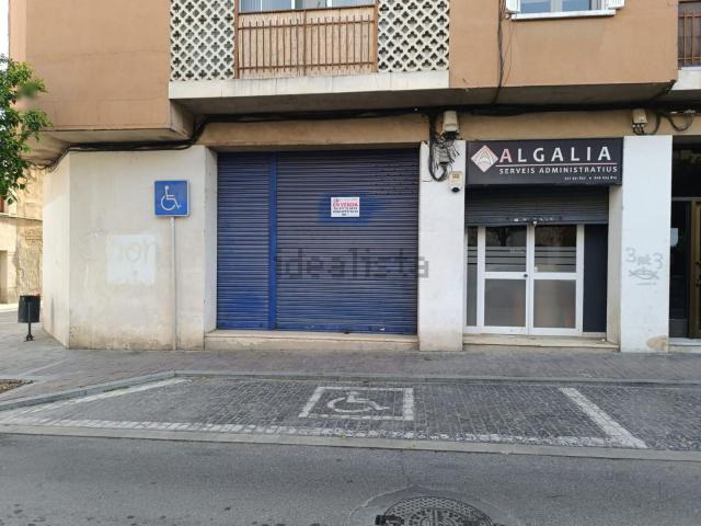 Local, Reus