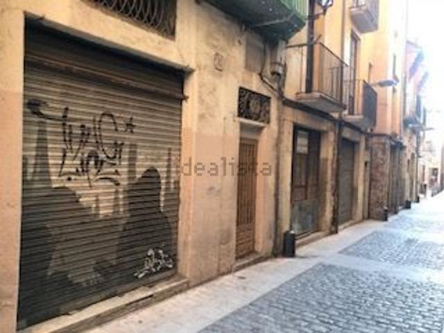 Local, Reus