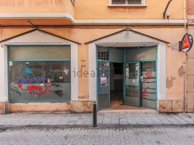Local, Reus