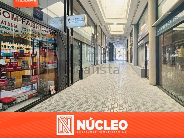 Local, Reus