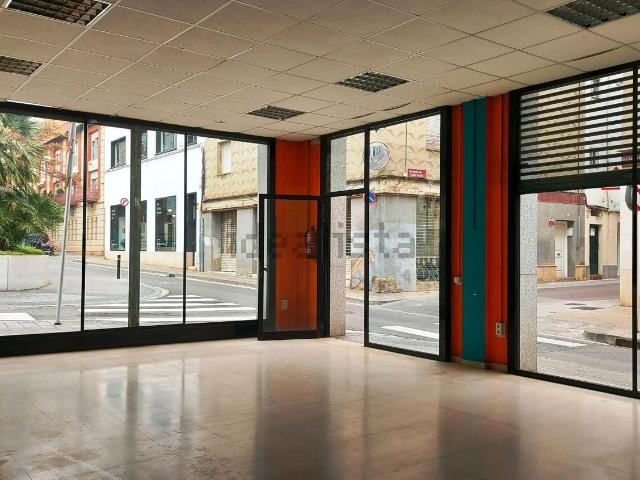 Local, Reus