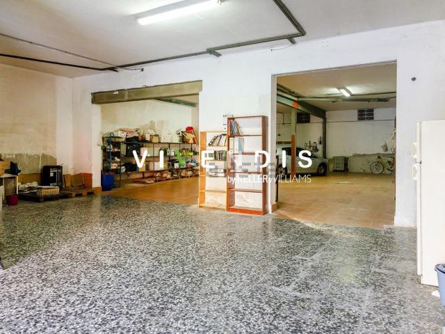 Local, Sant Andreu de la Barca