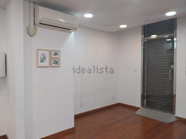Local, Sant Andreu de la Barca