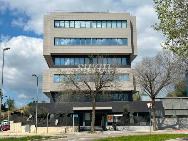 Local, Sant Cugat del Vallès