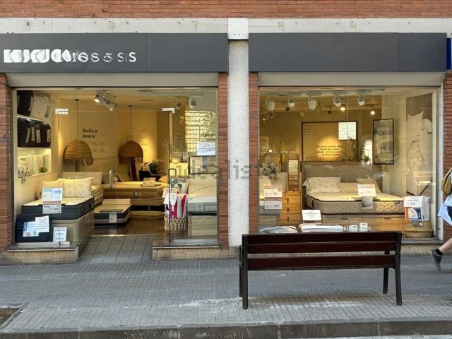 Local, Sant Cugat del Vallès