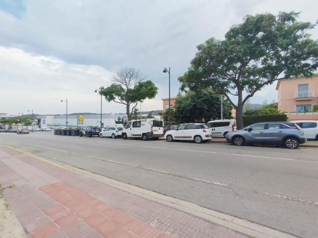 Local, Sant Feliu de Guíxols