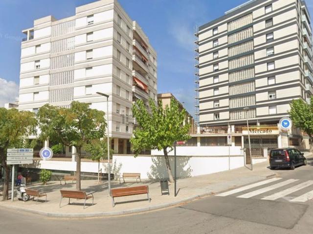 Local, Sant Feliu de Llobregat