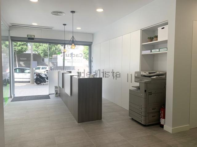 Local, Sant Feliu de Llobregat
