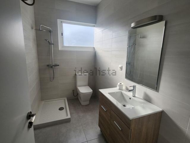 Local, Sant Feliu de Llobregat