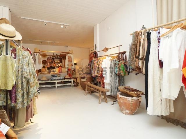 Local, Sant Joan de Labritja