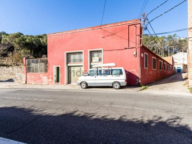Local, Sant Llorenç Savall