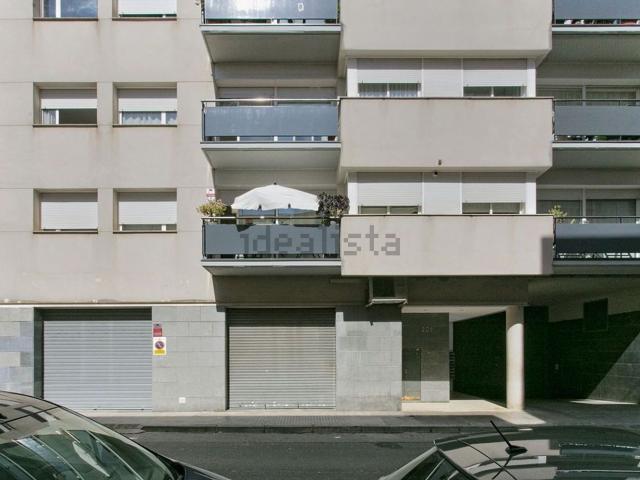 Local, Sant Pere Nord, Terrassa