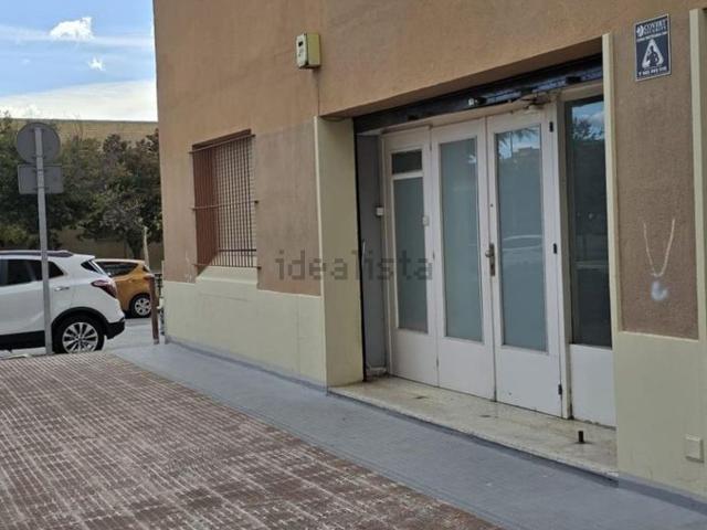 Local, Sant Pere Nord, Terrassa