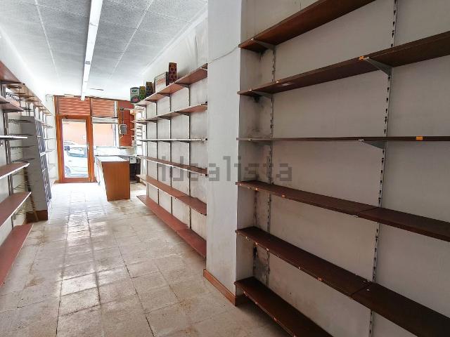 Local, Sant Pere, Terrassa