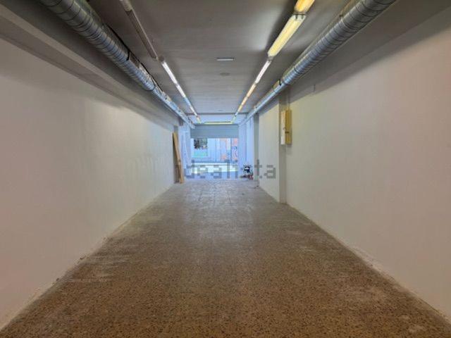 Local, Sant Pere, Terrassa