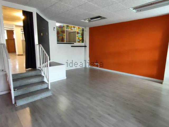 Local, Sant Pere, Terrassa