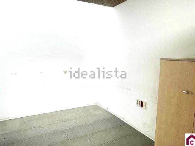 Local, Sant Pere, Terrassa