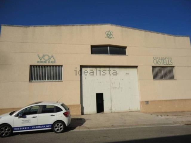 Local, Sant Sadurní d&apos Anoia