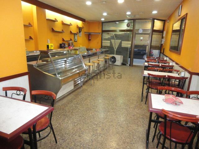 Local, Sant Vicenç Dels Horts